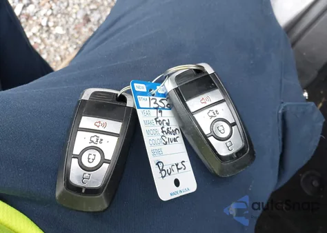 2019 Ford Fusion S z USA, uszkodzony, nr VIN 3FA6P0G7XKR213751